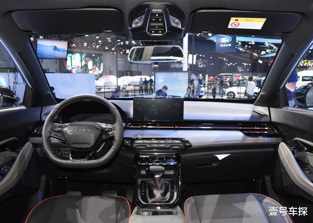 长安汽车|长安的对手之一，9万就配8速自动挡，油耗4毛多，还可辅助驾驶