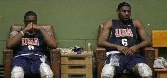 【泰勒】史上首例，冰敷让他提前告别篮球，睡着之后他的膝盖彻底废了