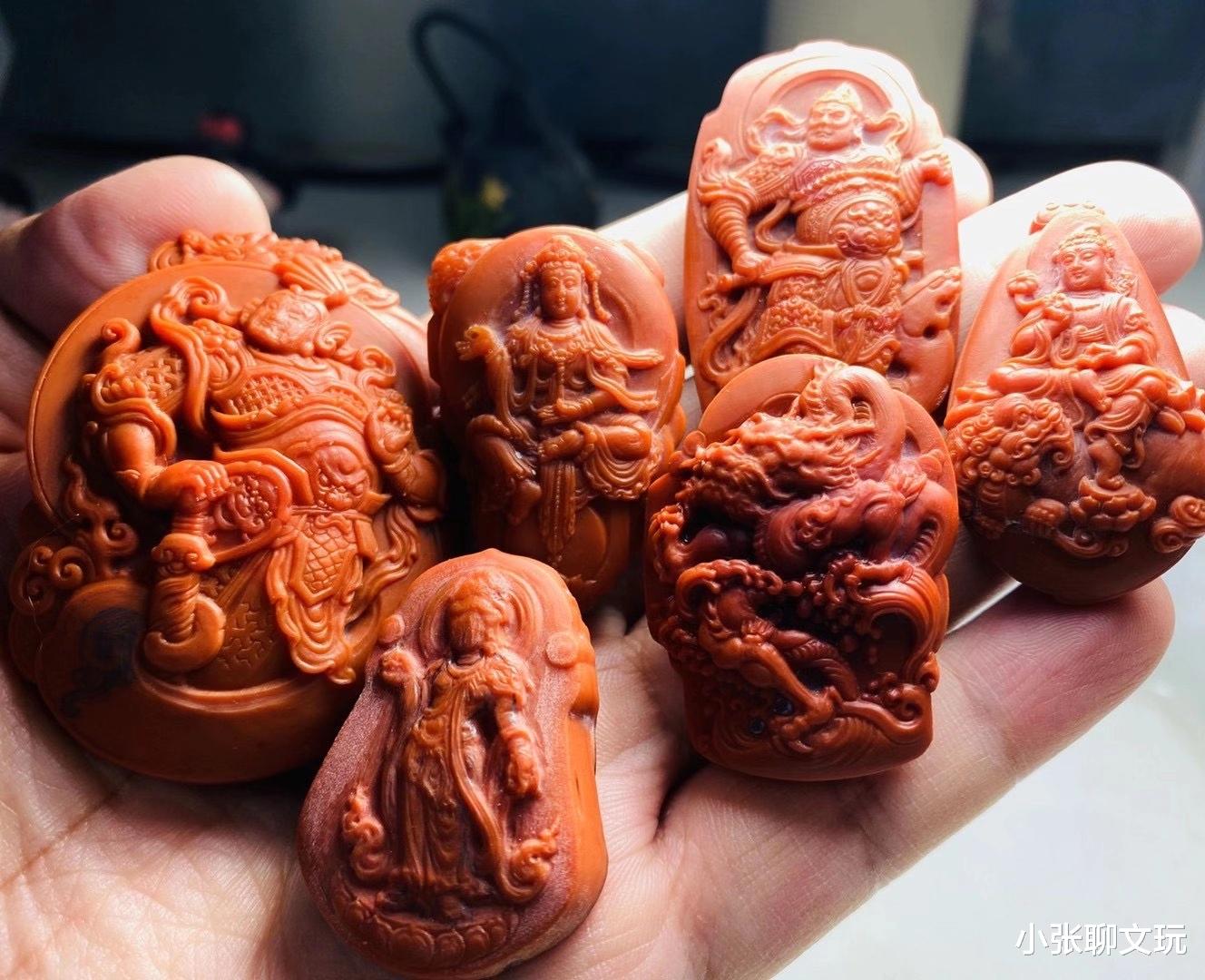 |该如何选择文玩手串，看完下面这段话，心里就有一个大概了