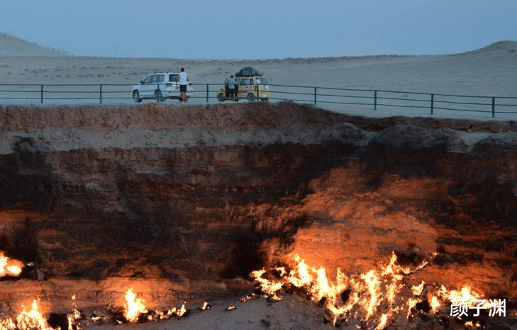『』苏联曾想挖穿地球，后来工程被迫停止，专家：“地狱之门”打开了
