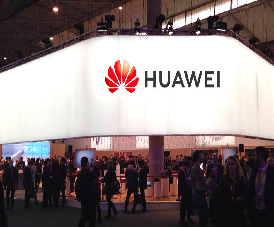 『摄像头』华为Mate40新专利曝光，全身无开孔，或搭载屏下摄像头