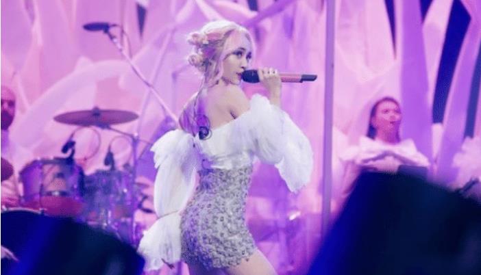 【蔡依林】蔡依林从不令人失望, 但双手抬起之时, 还请未成年人自行回避