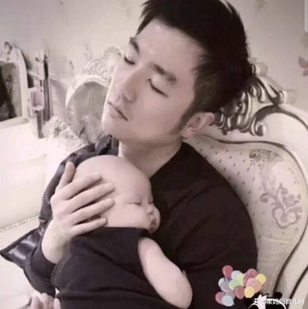 三十而已|《三十而已》许子言亲妈直播,颜值不输剧中妈,亲爹撞脸许放炮