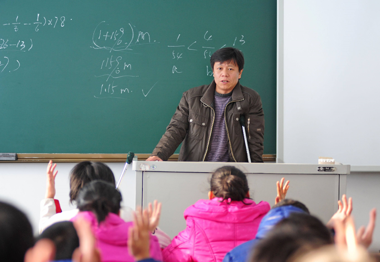 教师|教育部出新规，教师行业迎来“坏消息”，这3类教师要小心了