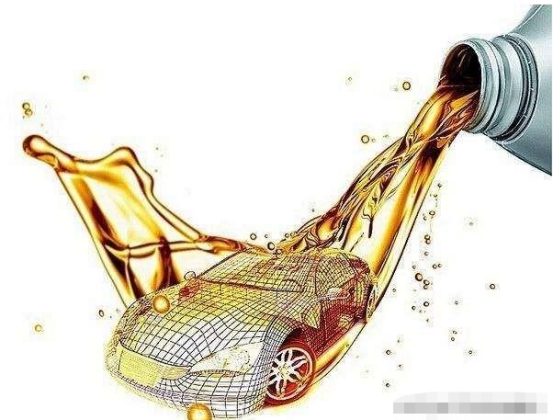 维修工|20万以下的车送去做保养，为啥维修工不建议使用全合成机油？