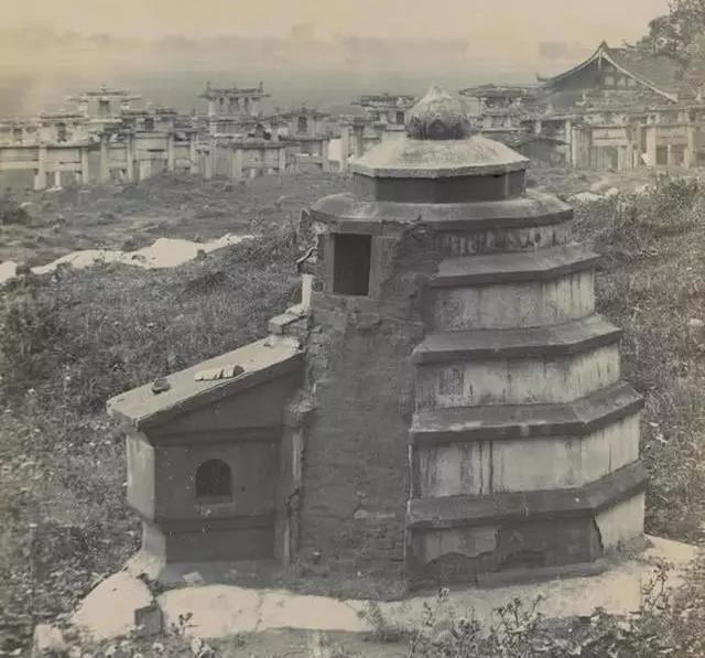 女孩|113年前，一位摄影师在上海拍下的老照片，竟是无数女孩的噩梦