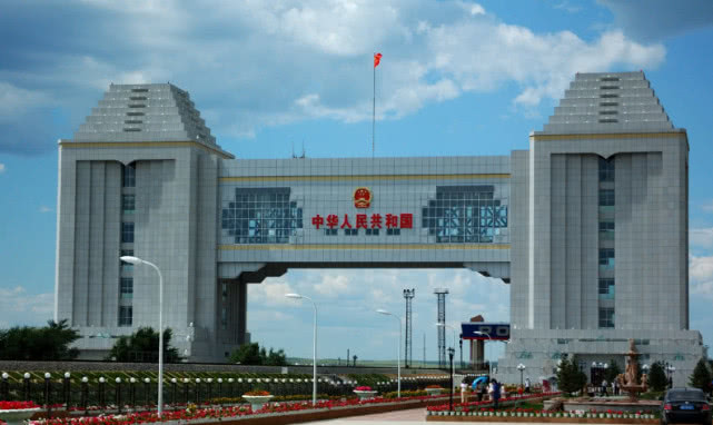 「满洲里」中国最“怪”的城市：外国人以为回了家，中国人却怀疑出了国