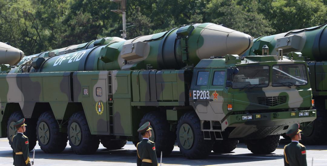 []一旦美国11艘航母兵临我国，我国有能力对付吗？