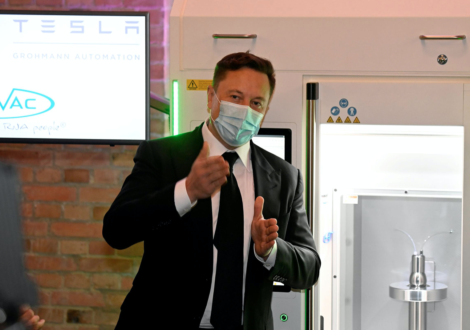 智能手机|大众CEO试驾完特斯拉Model Y ，偷偷拿起了皮尺....