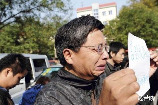 高考|高考最伤心父母,孩子成绩出来大怒:几十万都白花了?