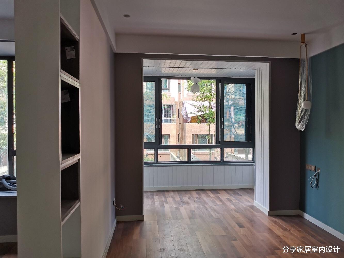 『』辛苦大半年装修完工，正在陆续布置家具，阳台特别喜欢，晒晒！