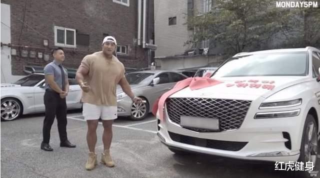 黄哲勋|亚洲施瓦辛格,“韩国巨兽”黄哲勋,世界健美冠军的健身之路