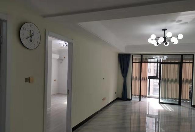 |晒晒简约装修的新房,就差家具还没入场,全屋包给熟人花了10万