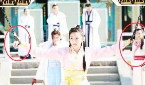 『穿帮镜头』史上最“尬”穿帮镜头：张张都能把你笑死，不笑我给你打钱！