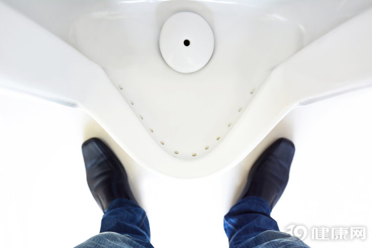 『尿毒症』“尿毒症”越来越多了,医生感慨:跟烟酒无关,多数是3件事害的