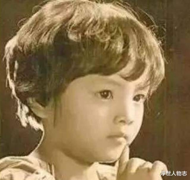 浮世人物志|家人的一支“抑制生长剂”，让纪宝如的人生定格在了13岁