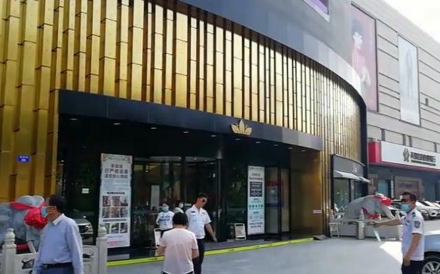 麦说 临汾一大型商场销售惨淡,地处繁华市中心,却即将面临倒闭