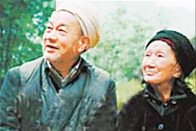 臆说古史|19岁小伙带29岁寡妇私奔，隐居深山50年，丈夫为爱凿出6208节天梯