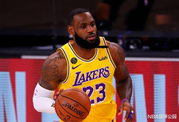 湖人队|双巨头60+14+11！霍华德爆锤掘金，球迷吐槽，湖人这下真危险了