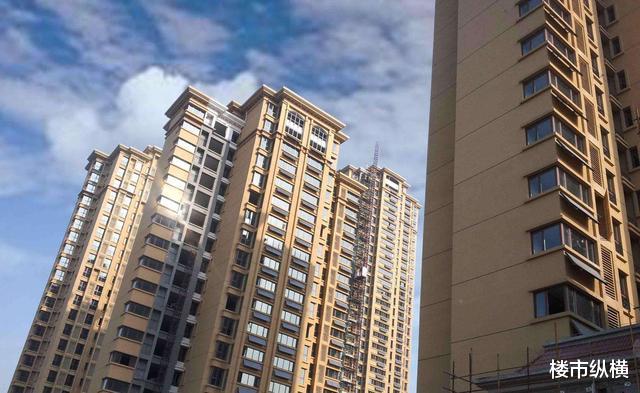 比房价下跌，未来更值得令人担心的3件事要来，购房者小心了