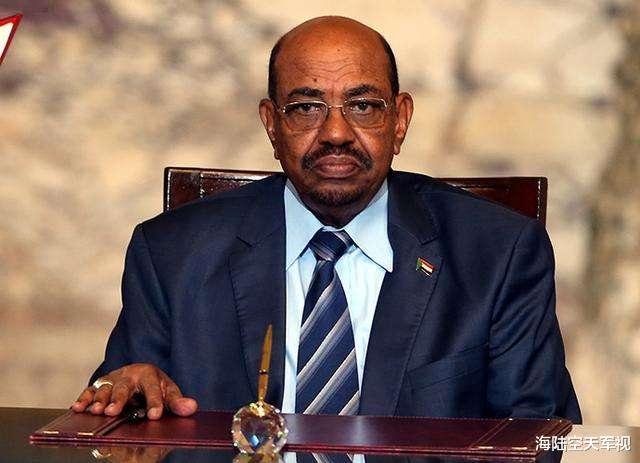 蘇丹發生政變瞭，統治30年總統被罷免逮捕，美國“承諾”不兌現-圖4