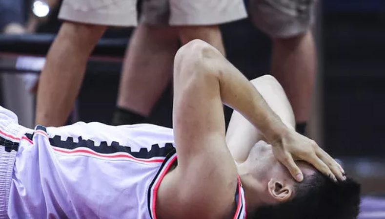 李晓旭|赛季报销!李晓旭伤心落泪,可兰送祝福,贺天举:剩下的交给我们了!