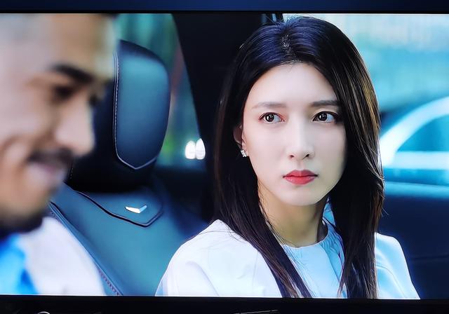 荣耀|面板局部涨价,下半年电视市场比什么?可能要看综合实力了