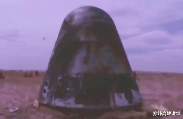 载人登月:新飞船太空打水漂!返回舱一身焦黑落地,率先打响载人登月开头炮