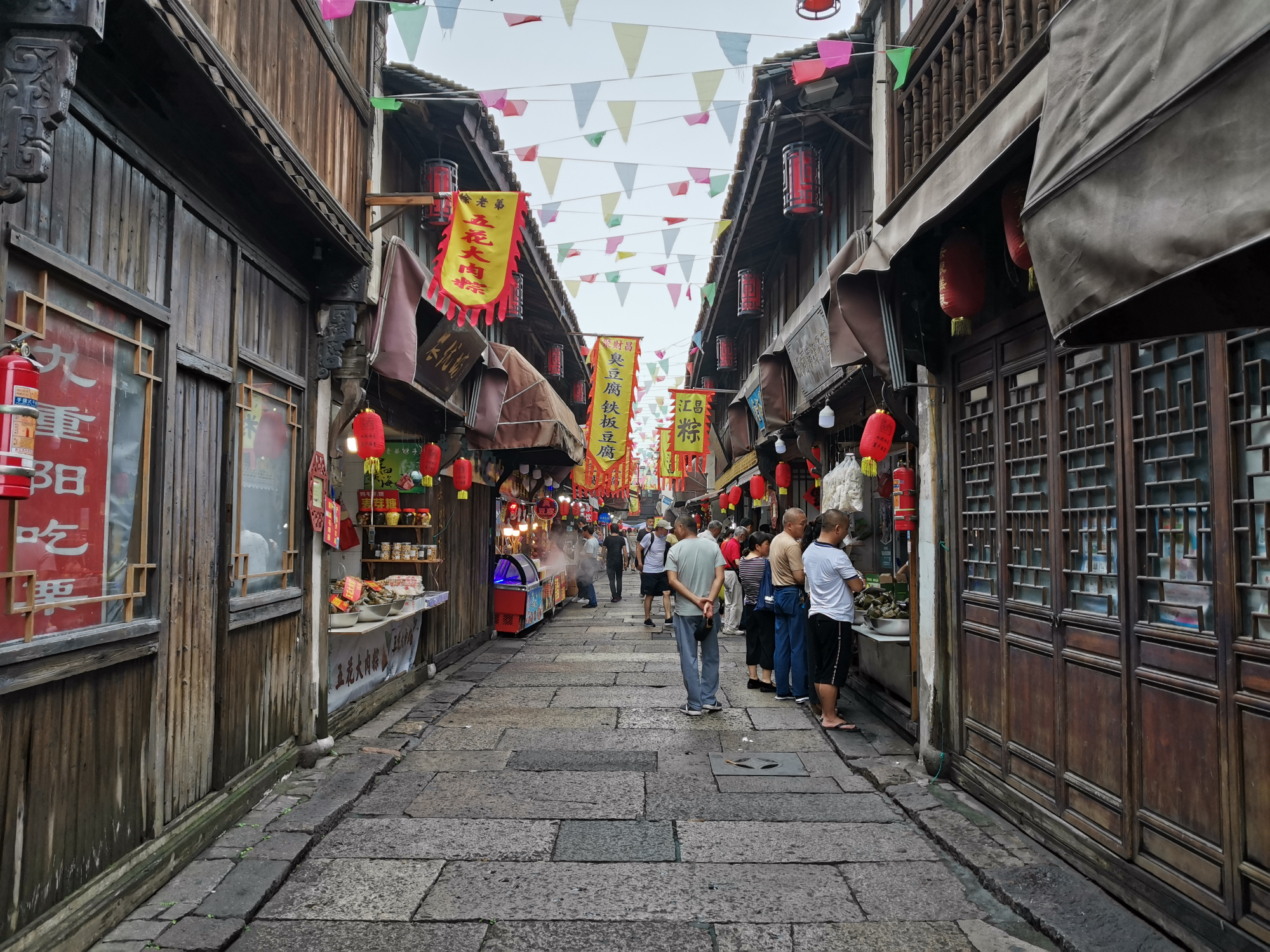 『广济桥』靠一座桥撑起来的古镇：原生态没门票，曾是江南十大名镇之首
