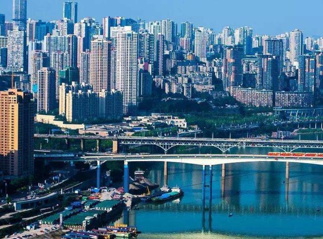 重庆|中国高速发展的3座城市，竟全都位于西部，有“小北上广”的称号