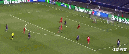 欧冠|欧冠决赛巨大争议！拜仁明显点球被无视，全队不满，主帅无语了