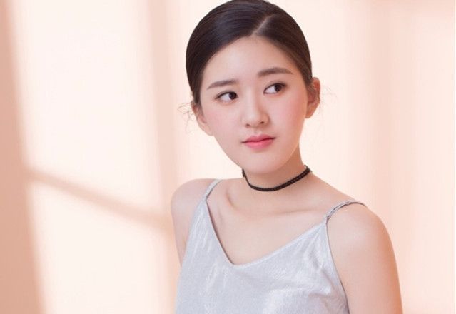 赵露思■《陈芊芊》刚播不久，赵露思又一部爱情剧将播，男主是位实力派