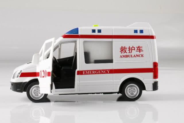 『』复课不到一个月，已有10多名学生跳楼！专家点明教育哪里出了问题