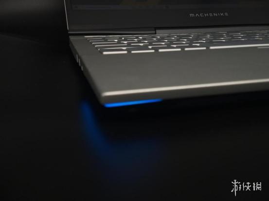 GeForce|学出位，玩出色——机械师“战空”F117-X开箱测试