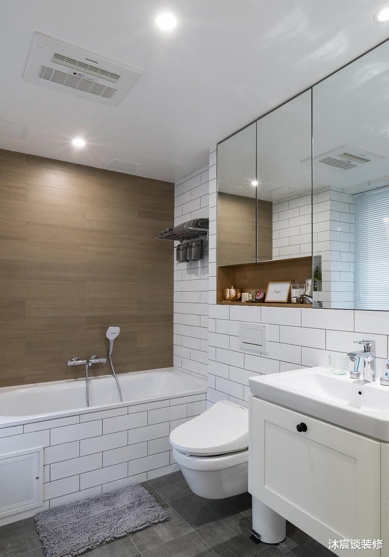 []看了她的新居，才知家简单温馨就好，即便大白墙，同样能令人心动