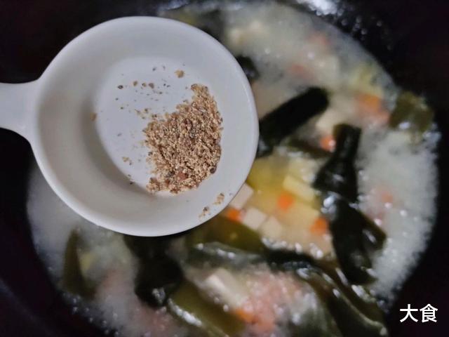 「豆腐」夏天懒人的“减脂汤”，1周2次就可以，1个月后衣服小一码