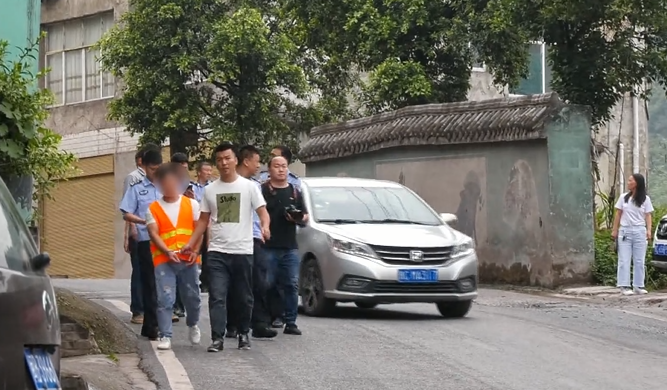 仁怀|他们用抽水汞从酒罐中偷酒，一共偷了80余吨、价值400余万