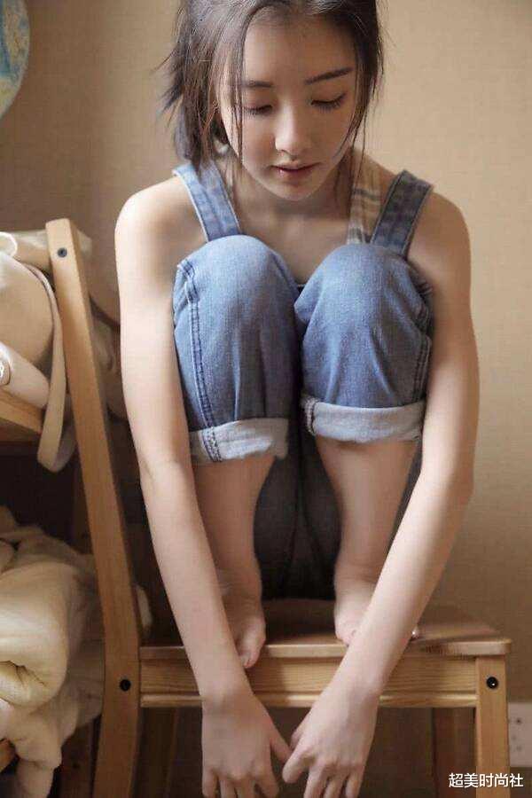 王思聪|王思聪发声嘲讽潘嫂，历代女友清一色网红，他最爱哪款？