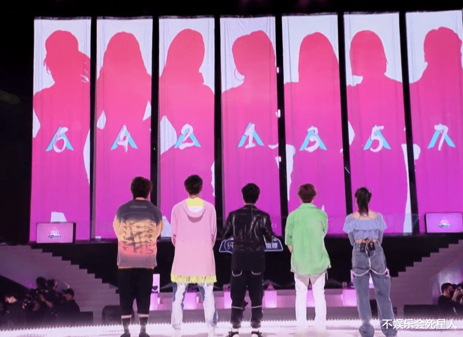 #火箭少女#黄子韬言论引争议，火箭少女代表中国女团最高水准，凭什么？