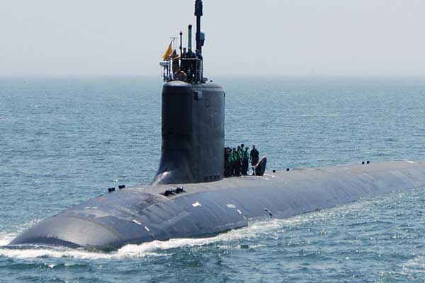 【战略核潜艇】战略核潜艇和攻击核潜艇有何区别？谁更猛？