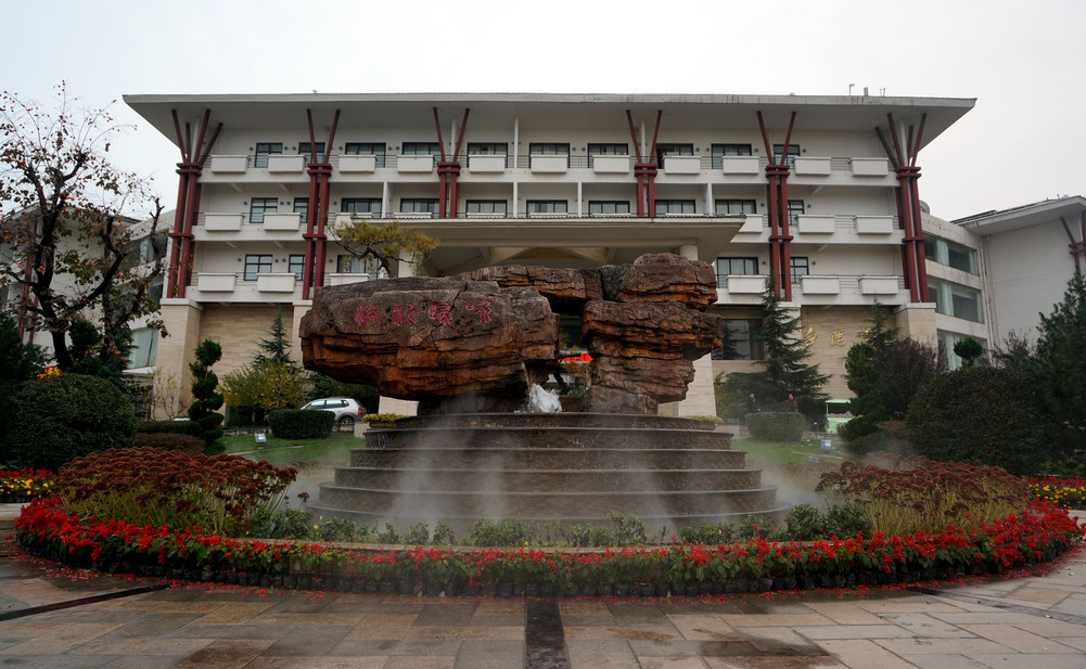 「古镇」去白鹿泡温泉,不能错过的红崖古镇