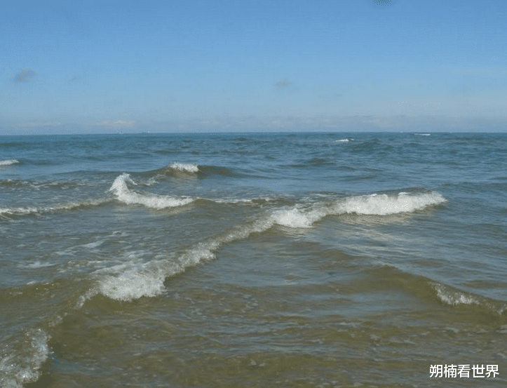 「」为什么在海上发现方形波浪，必须马上离开，现在知道还不晚