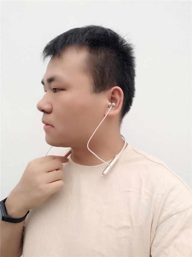 电子商务|外观时尚、Hifi音质，1MORE时尚蓝牙耳机 Pro体验