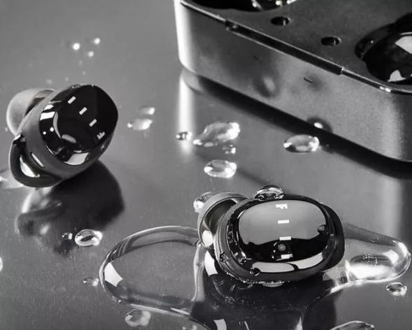 尼康|适合运动用的蓝牙耳机，五款运动蓝牙耳机大比拼