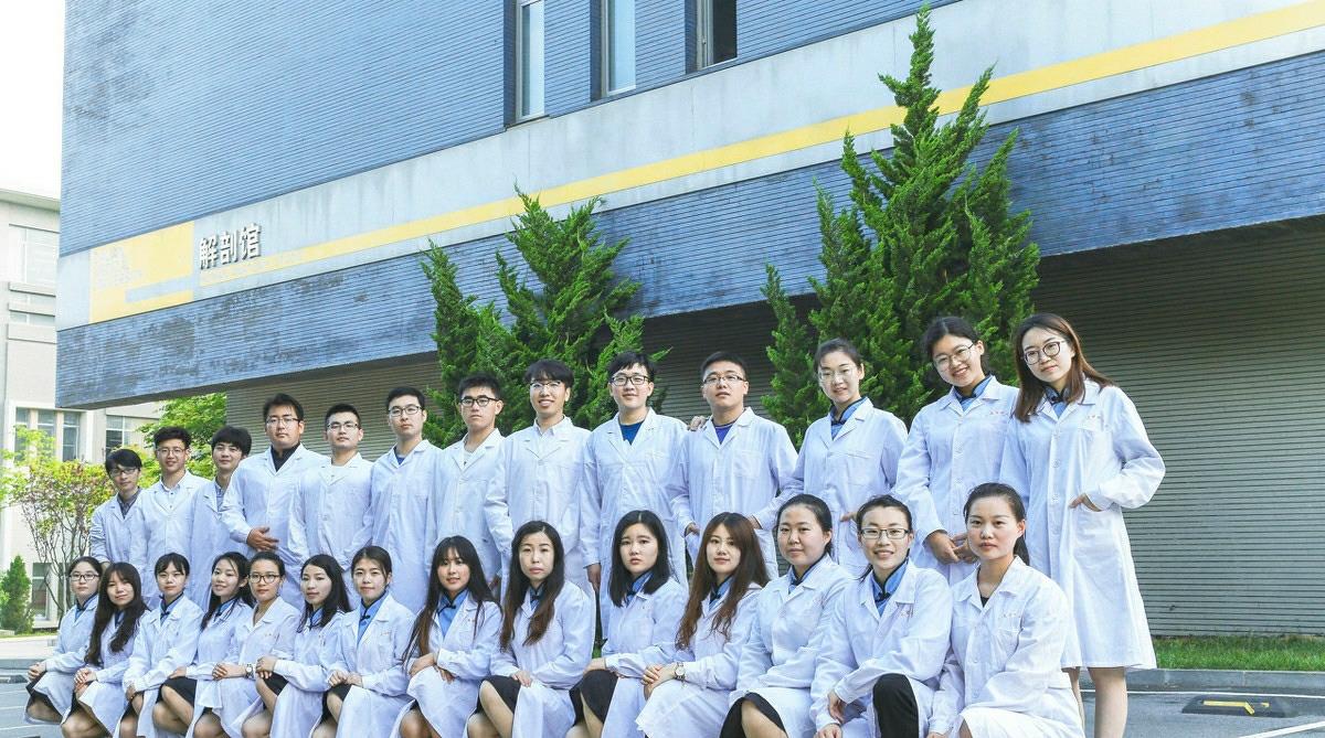 【】这4个专业的毕业生,越老越吃香,薪资待遇让人羡慕