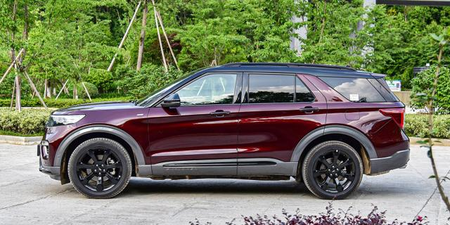 福特探险者|福特探险者的油耗很高吗？它的小毛病多吗？车主6398公里后有话说