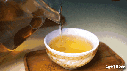 「肝脏」身体4处发出“警报”，是在宣告肝脏已受损，5件伤肝事不能再做了