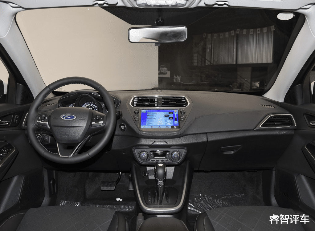 福睿斯|福睿斯：我太难了，标配胎压显示仅售5万6，车友：轩逸买早了