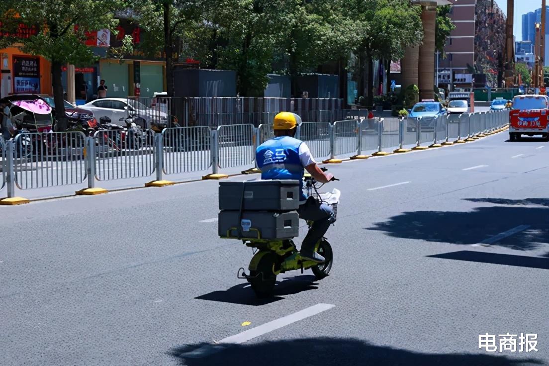 饺子|一年狂赚3个亿，不到1个月打败海底捞，它才是万亿火锅市场的隐形冠军