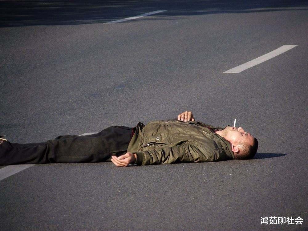 世界上最能“睡”的村庄,一天睡觉超过18小时,科学家苦研2年发现真相!